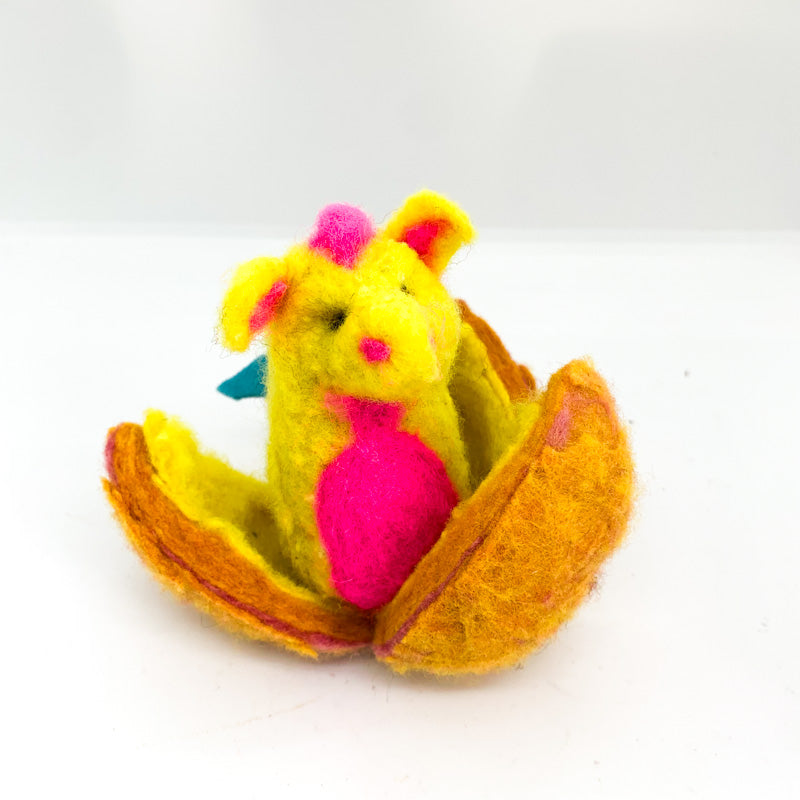 Maplerose Baby Dragon + Dragon Egg DELUXE Felting Kit