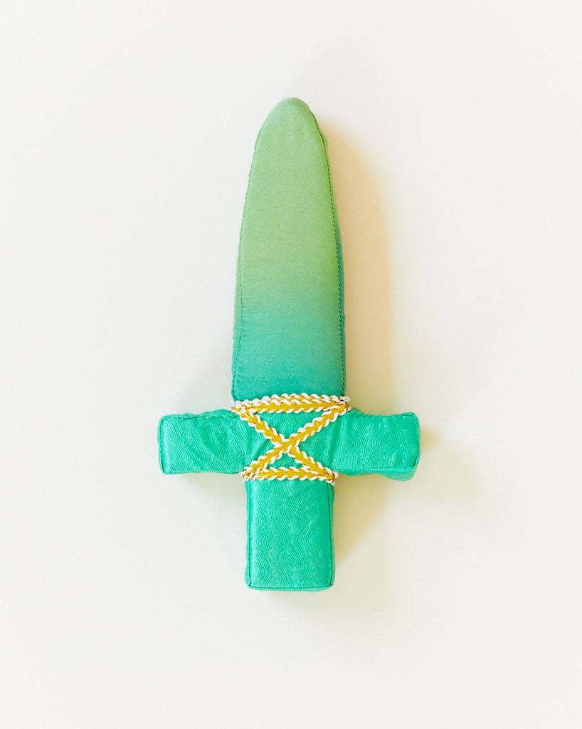 Sarah’s Silks GREEN DAGGER